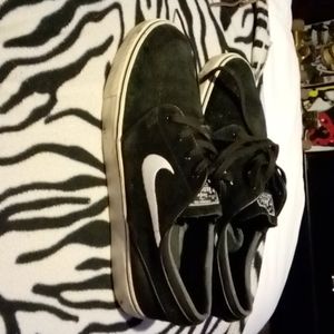 Stefan janoski nike skateboarding shoes